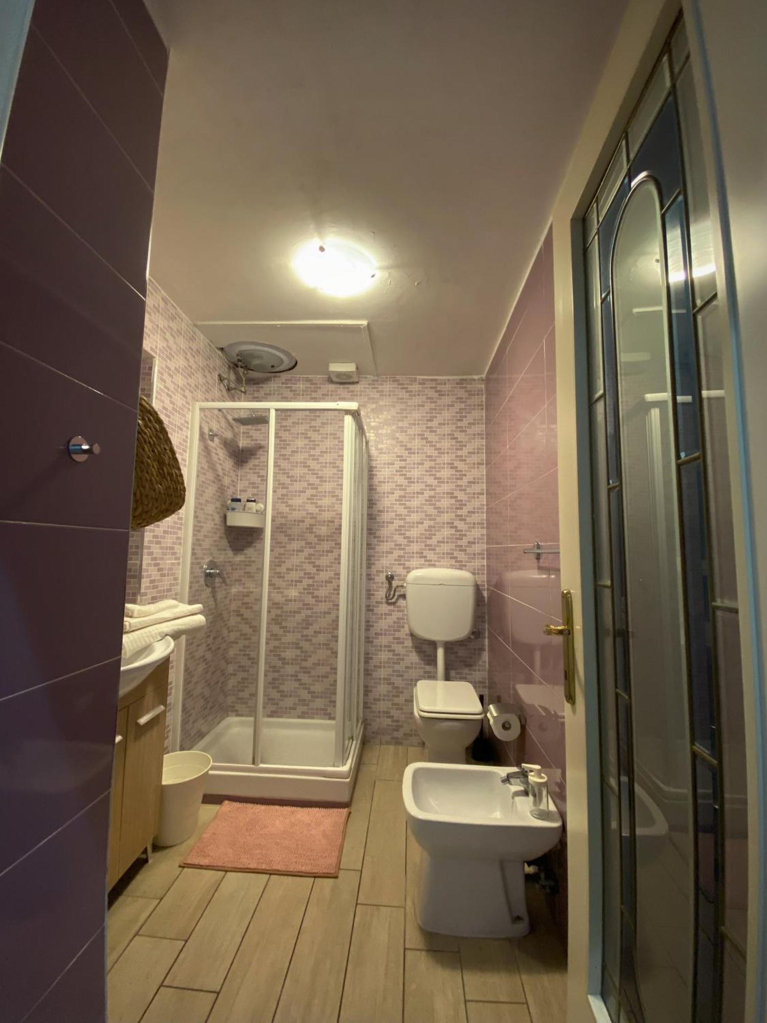 Apartament La Casa Al Centro " Vicino Al Centro Storico Di Napoli" Zewnętrze zdjęcie