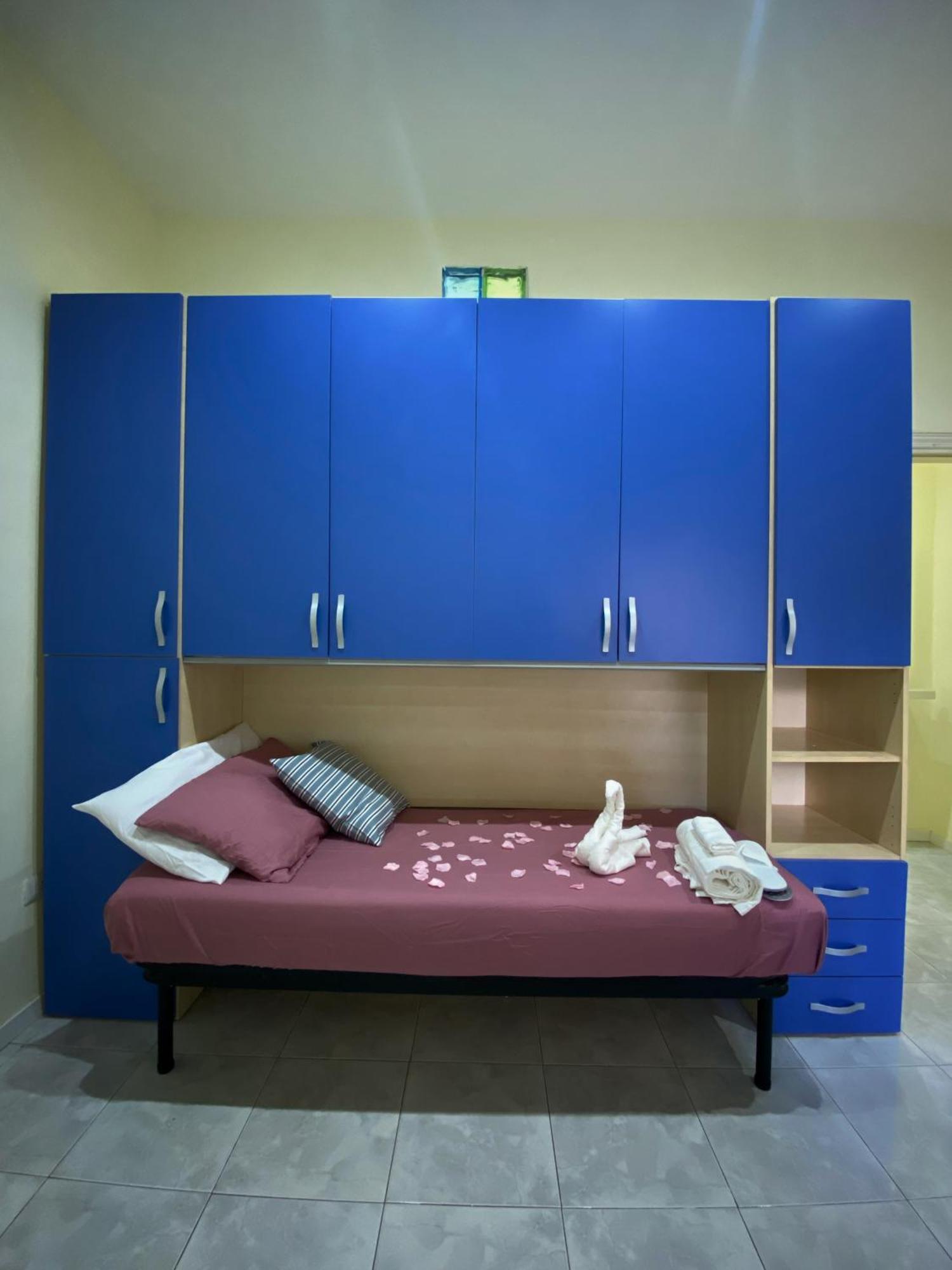 Apartament La Casa Al Centro " Vicino Al Centro Storico Di Napoli" Zewnętrze zdjęcie