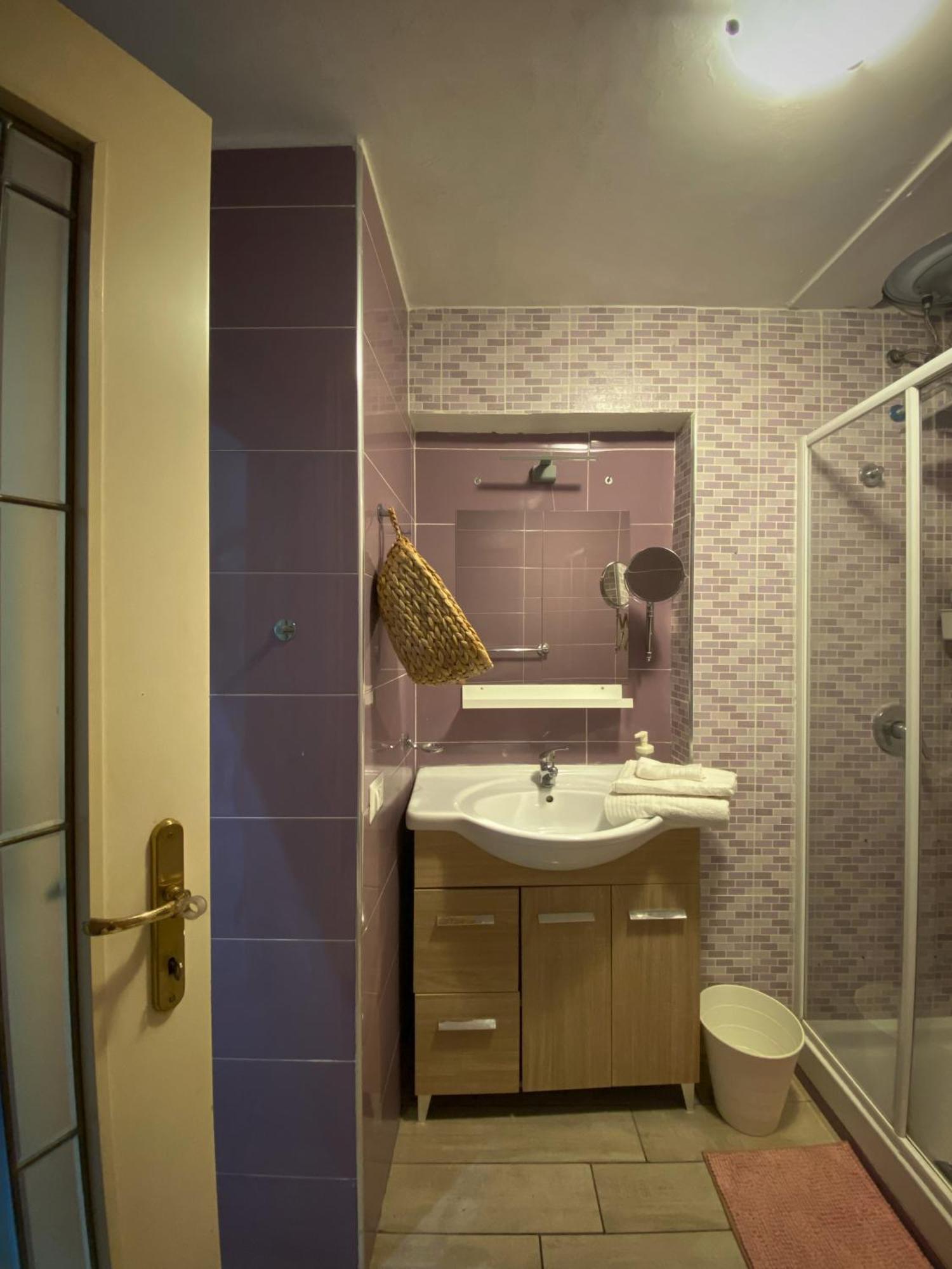 Apartament La Casa Al Centro " Vicino Al Centro Storico Di Napoli" Zewnętrze zdjęcie